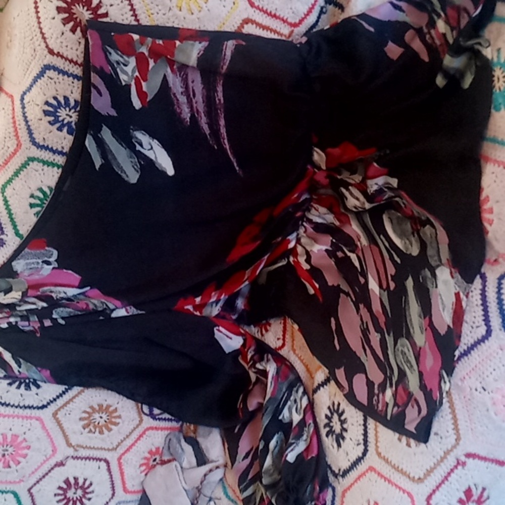 Women's tops